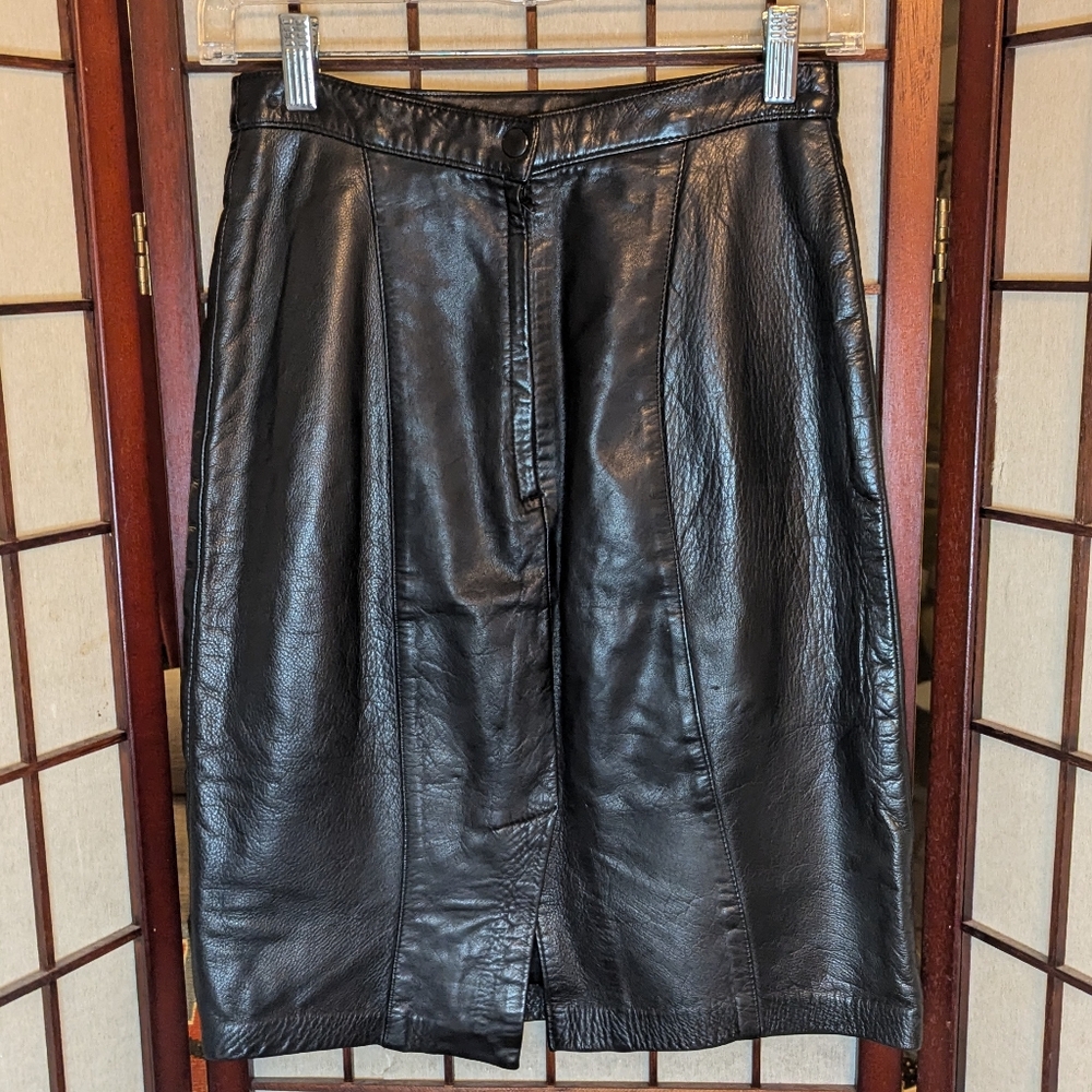 Danier vintage leather pencil skirt black waist 26" - Picture 3 of 5